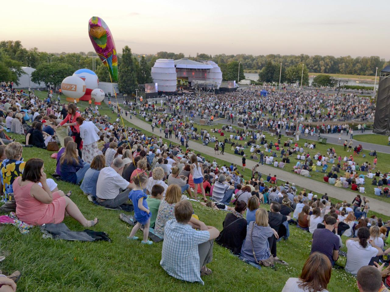 Chopin dla ambitnych, czy festyny w dzielnicach