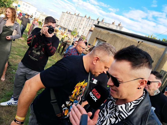 Nocny Kochanek posadził 10 drzew na 10-lecie zespołu