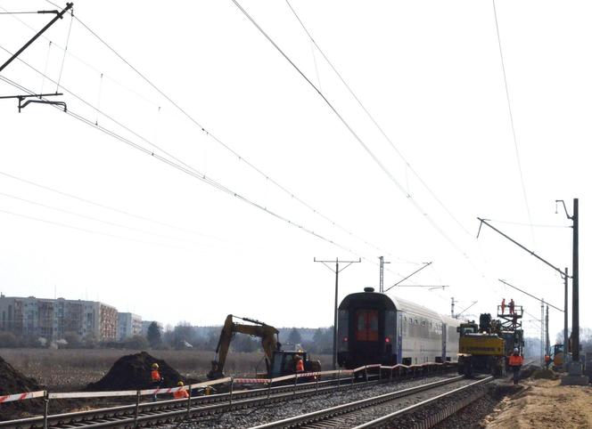 Budują nowe stacje kolejowe koło Wrocławia. Kiedy będą gotowe dla podróżnych? 