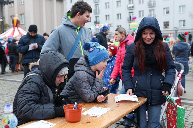 Manufaktura Świętego Mikołaja powróciła do Sosnowca. Warsztaty, jarmark, karuzele i inne atrakcje