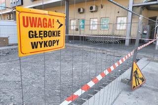 Naprawa peronu zatoki autobusowej przy ul. Szkotnik w Tarnowie