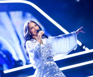 Justyna Steczkowska w samym ręczniku na śniegu. Wygląda obłędnie!