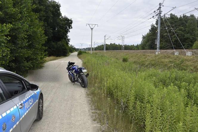 Wola Rzędzińska. 23-letni motocyklista uciekał przed policjantami bez powodu