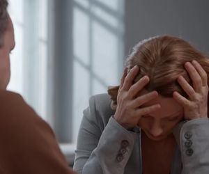 Pierwsza miłość odc. 4046. Teresa (Ewa Skibińska), Mateusz Stik (Lesław Żurek)