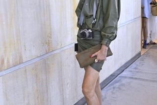 Ostaszewska, Dębska, Woźniak-Starak jako modowe divy. Tłum gwiazd na pokazie Zienia