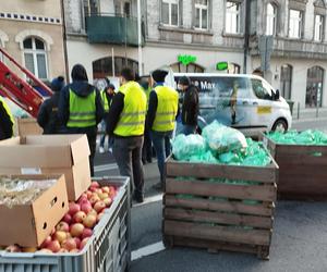 Protest rolników w Katowicach. Zablokowali centrum miasta