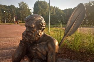 W Trzebieży stanął pomnik Aleksandra Doby