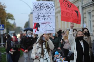 Koszalin: Protest kobiet na ulicach miasta