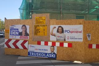 Plakaty wyborcze zalały cały Białystok. Wiszą już na każdym słupie. Sprawdźcie te najciekawsze [ZDJĘCIA]