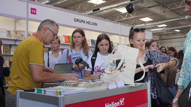 Tłumy na Targach Vivelo w Lublinie! To prawdziwy raj dla moli książkowych