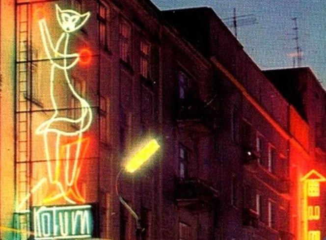 Dawne neony powrócą do centrum miasta