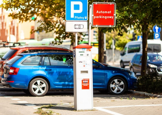 Poznań: Nie będzie strefy płatnego parkowania na Wildzie i Łazarzu! Nie w tym roku... 