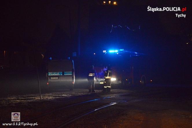 Tragedia w Tychach. Pociąg pasażerski śmiertelnie potrącił 65-letniego mężczyznę