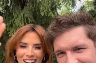 M jak miłość nowy sezon. Kama (Michalina Sosna), Marcin (Mikołaj Roznerski) na planie