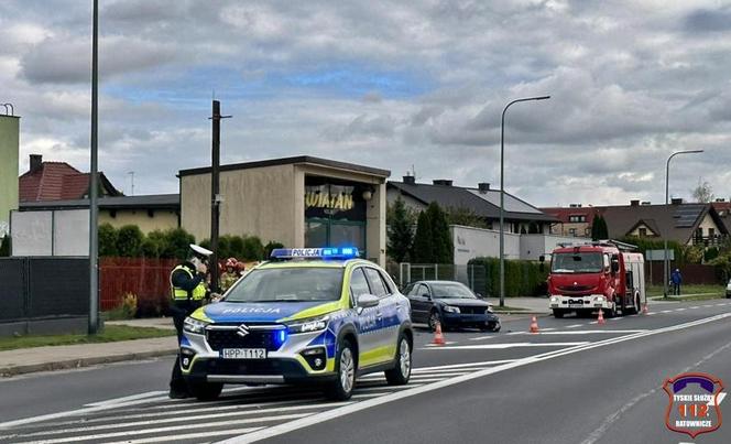 Zderzenie osobówek w Tychach. Sprawca był poszukiwany przez policję 