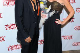  Iwona Burnat i Reggie Benjamin - seks buduje związek