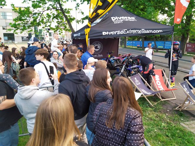 Koncerty i pokazy Freestyle Motocross w Siedlcach podczas MotoWiosny rozgrzały serca mieszkańców