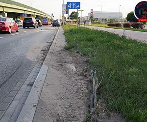 Wypadek w Al. Jerozolimskich. Kierowca z epilepsją wjechał w barierki