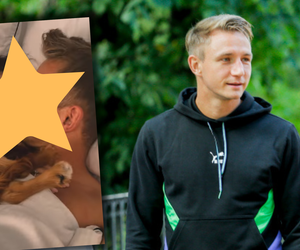 Jakub Rzeźniczak tuli w łóżku narzeczoną. Urocze wideo chwyta za serce