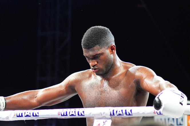 KnockOut Boxing Night 7 Rzeszów - Izu Ugonoh