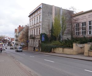 W tym domu miejscu było olsztyńskie „getto”. Ludność żydowska żyła w bardzo trudnych warunkach