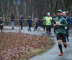 City Trail w Bydgoszczy. Miłośnicy biegania opanowali Myślęcinek [ZDJĘCIA]