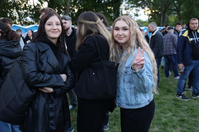 Tłum studentów bawił się pierwszego dnia Juwenaliów Politechniki Lubelskiej 2025