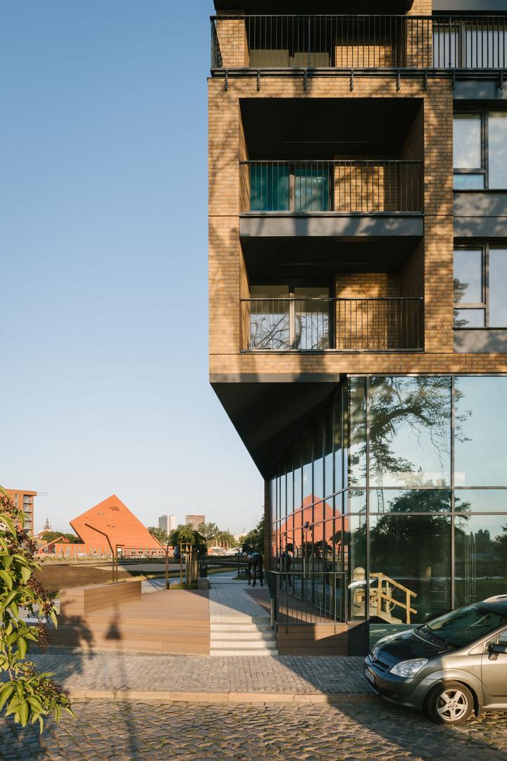 Apartamentowiec Chlebova w Gdańsku: nowa realizacja Roark Studio