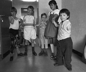 Miał leczyć bezsenność, deformował płody. Premier przeprasza za tragedię