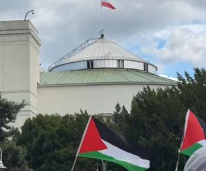 Maja Bohosiewicz, Sonia Bohosiewicz, Anita Sokolowska wspierają Palestynę