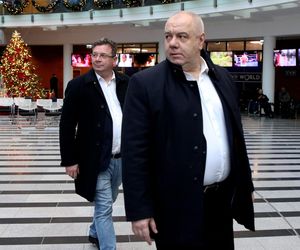 Jacek Sasin wprost nie do poznania! Zgubił już prawie 40 kg w pół roku! Jak to zrobił?