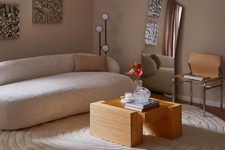 Nowoczesne meble do salonu. Zobacz, jak modnie zaaranżować przestrzeń