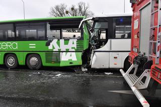 Zderzenie autokarów na ul. Gdańskiej w Szczecinie. Są poszkodowani! [ZDJĘCIA, WIDEO]