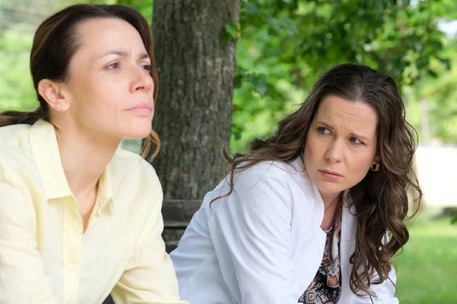 M jak miłość odc. 1891. Martyna (Magdalena Turczeniewicz), Agata (Lidia Pronobis)