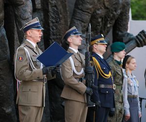 81. rocznica Powstania Warszawskiego. Uroczystość na pl. Krasińskich (31.07.2025)