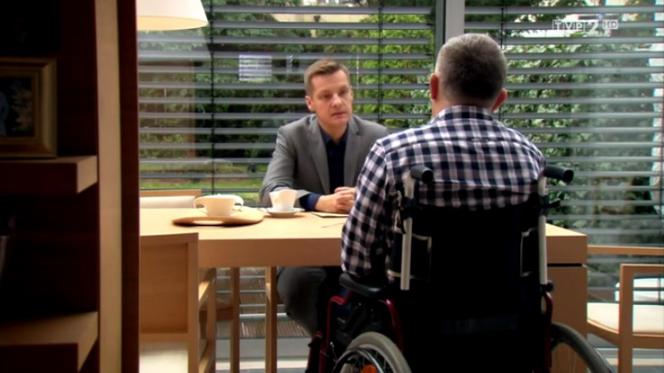 M jak miłość odcinek 1195. Artur Rogowski (Robert Moskwa), Piotrek Zduński (Marcin Mroczek)