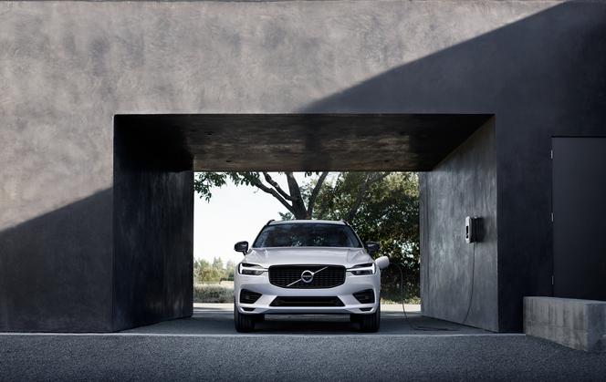 Volvo stawia na samochody ładowane z gniazdka