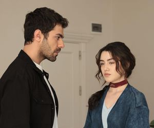 Wichrowe wzgórze: Halil w szoku! Widzi, jak Zeynep przyjmuje pierścionek od wroga!