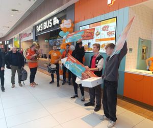 Kolejka czekała od 5 rano. Byliśmy na otwarciu Popeyes w Gdyni 