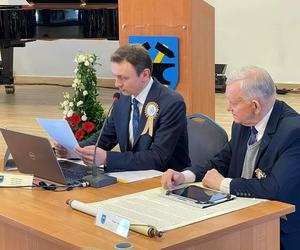 Jubileuszowa sesja i  ceremonia wręczenia statuetek „Honorowy Przyjaciel Starachowic”