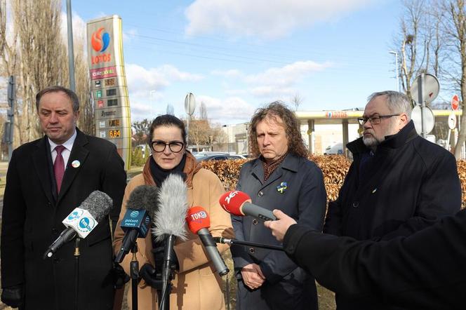 Apel samorządowców Pomorza w sprawie wstrzymania procesu wyprzedaży Grupy Lotos S.A.