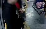 Policja z Sosnowca poszukuje pedofila. Napastował 14-latkę w autobusie. Rozpoznajesz go? 