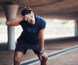 6 objawów problemów z sercem. Pozornie nie mają z nim nic wspólnego