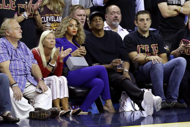Beyonce i Jay-Z na meczu koszykówki