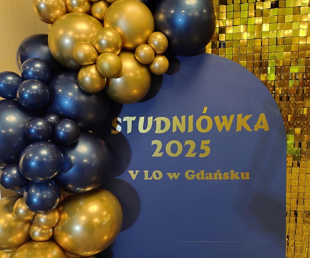 Studniówka w Sheratonie w Sopocie. Tak się bawiło V LO im. Stefana Żeromskiego w Gdańsku [GALERIA]