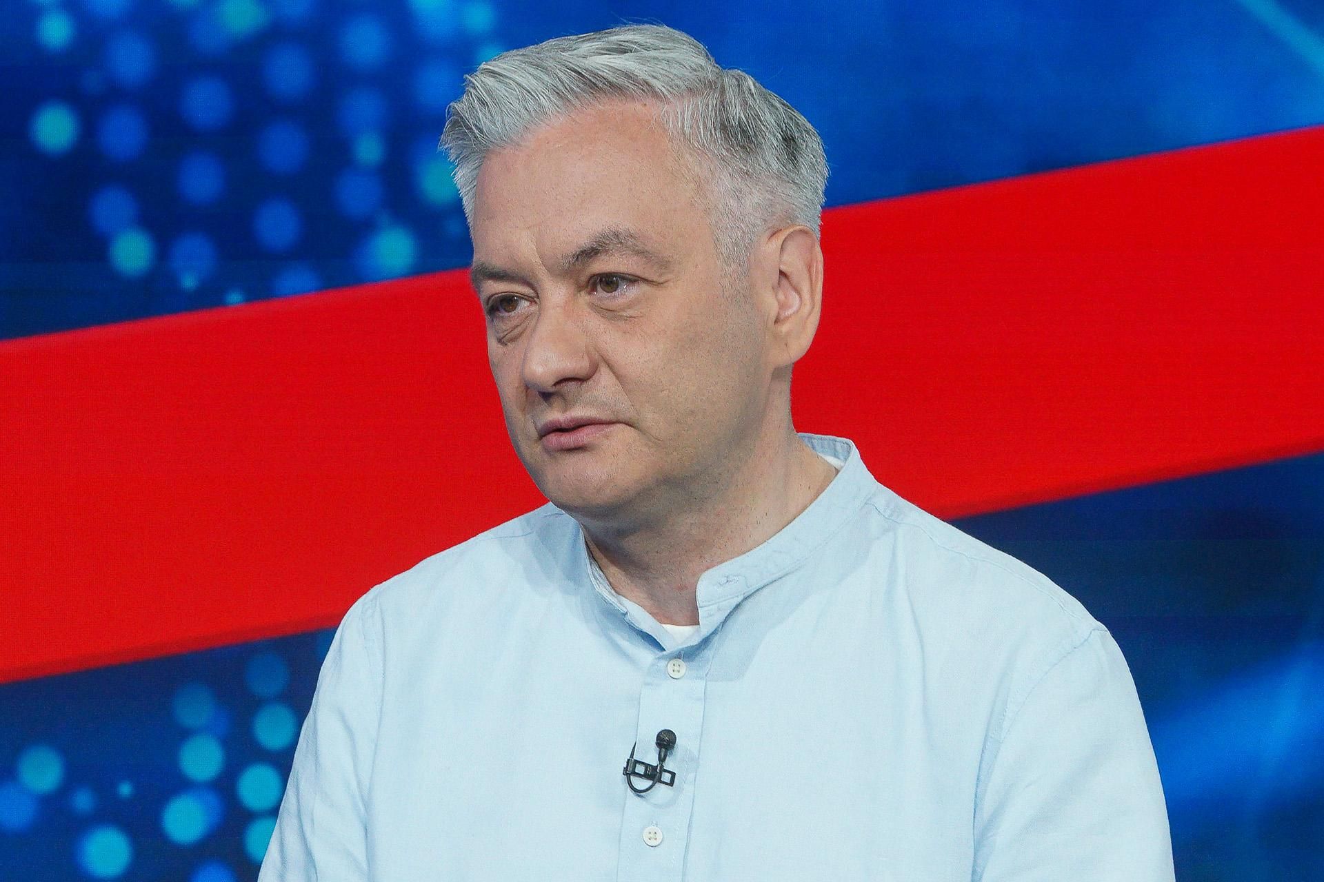 Biedroń ujawnia szczegóły ustawy o statusie osoby najbliższej. Oto, co będzie zawier…