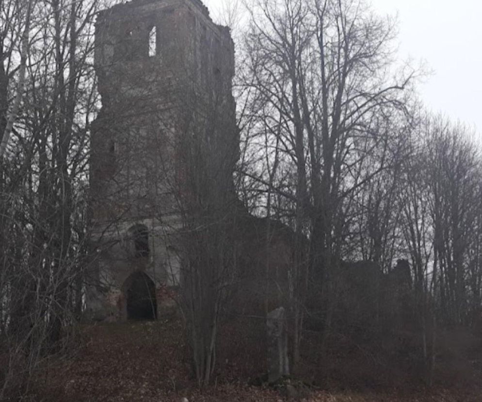 Tajemnicze miejsce na Podlasiu graniczy z Warmią i Mazurami. Znajdziesz tu historię z czasów średniowiecza!