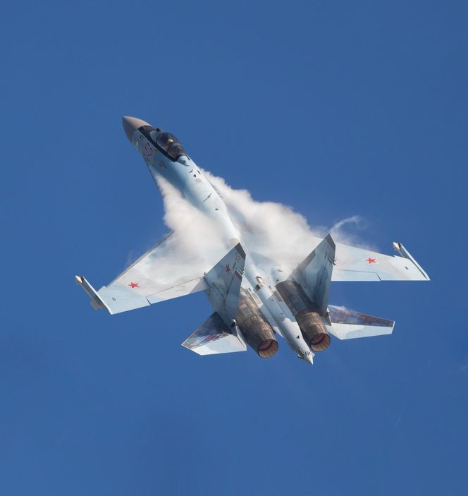 Rosyjski samolot Su-35 