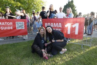 Koncert Justina Timberlake'a w Warszawie - fani pod PGE Narodowym