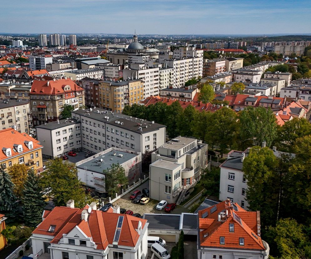 Projektował niemal na akord. Dziś urodziny architekta